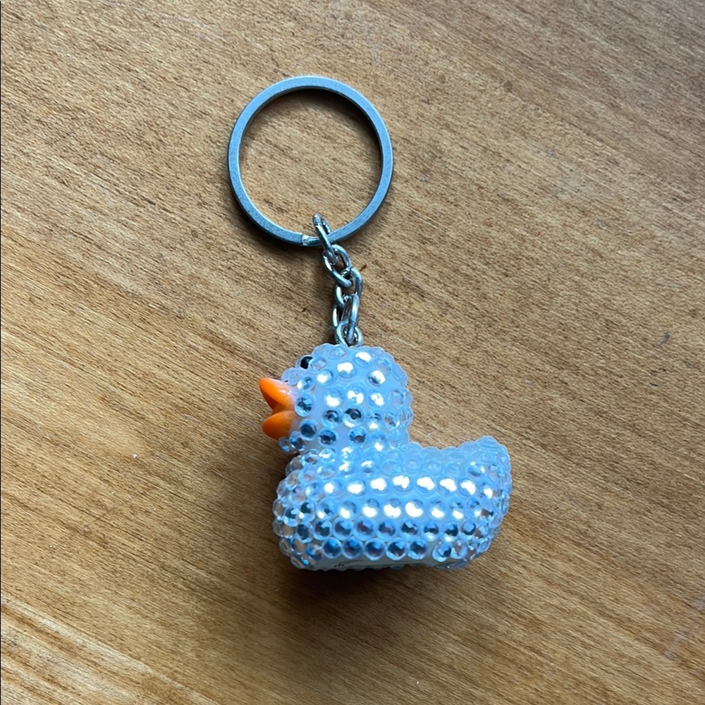 Silver Rhinestone Duck Keychain - Picture 2 of 2